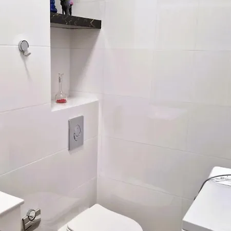 Boogie Nawrot 13 Hotel apartamentowy 3*